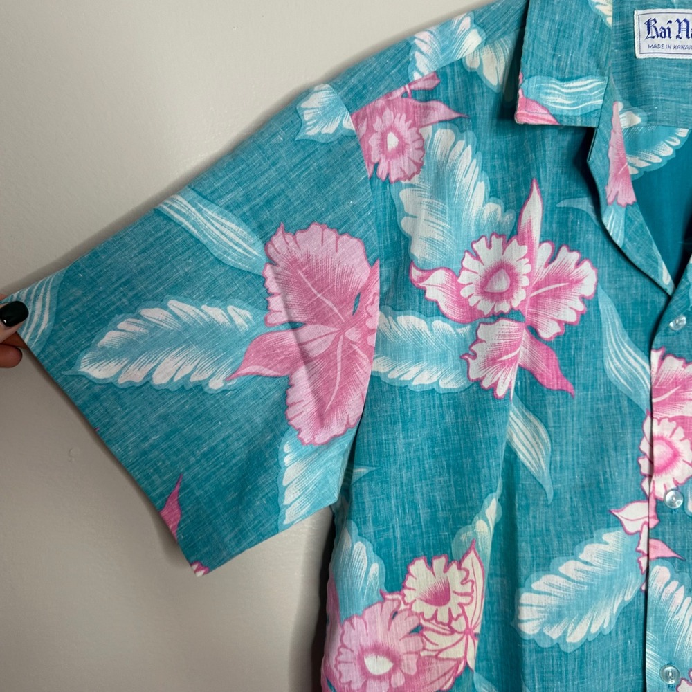 Kai Nani Men's Hawaiian Shirt Blue Pink Floral Print Button Up Made‎ in Hawaii - Picture 3 of 5